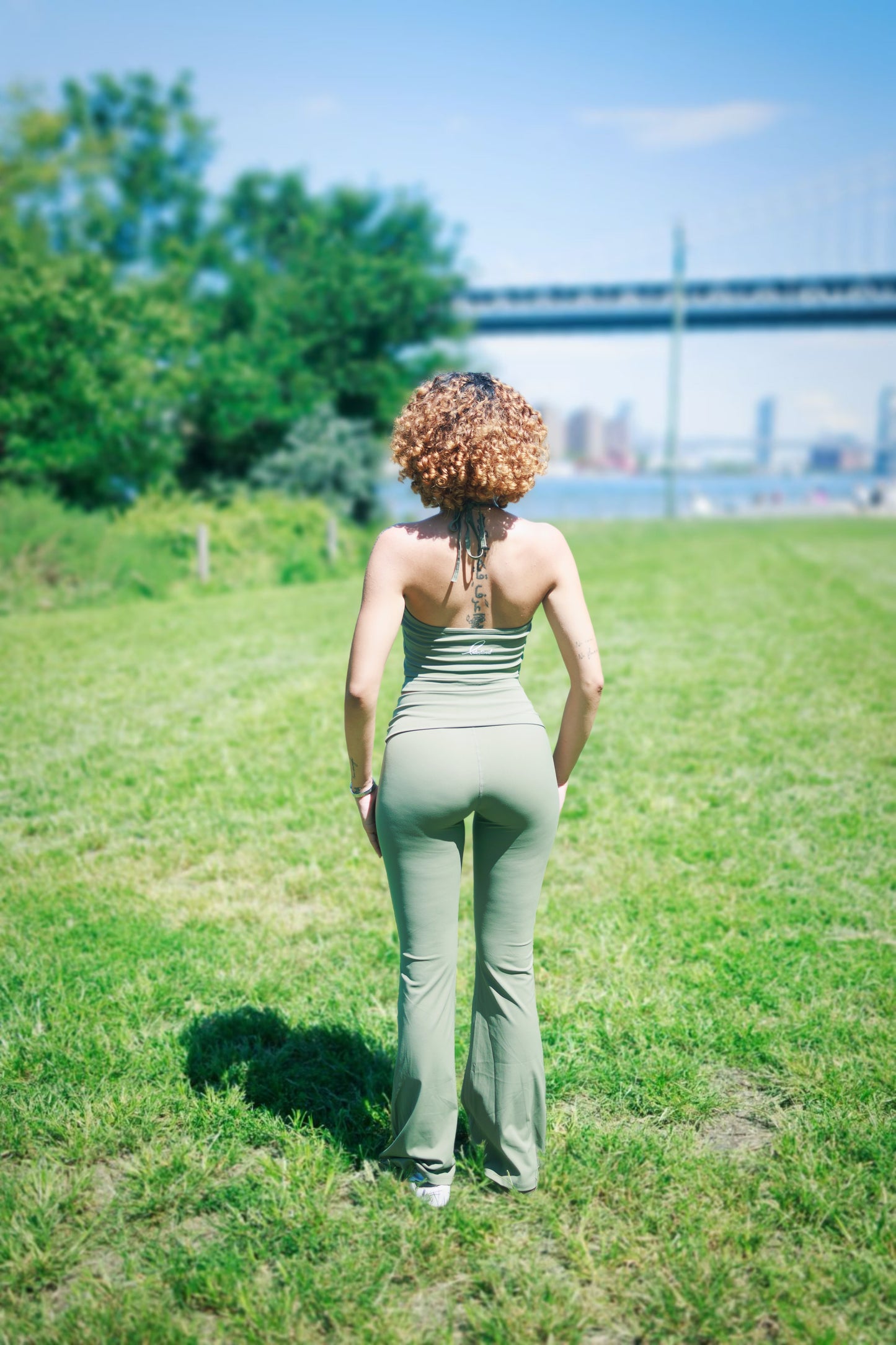 🌿 Evergreen Aura